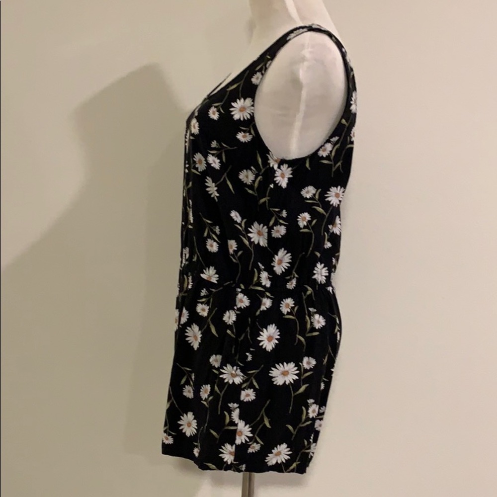 Daisy Romper - Picture 4 of 5